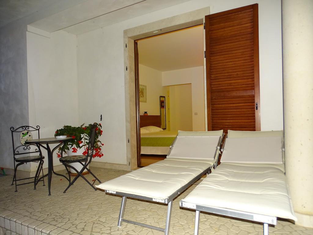 Villa Gioia Rooms Montegranaro Eksteriør billede